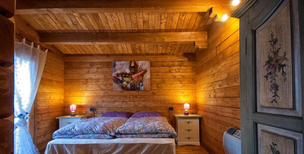 Chalet Dei Parchi Bed and Breakfast Saracinesco Pokój zdjęcie